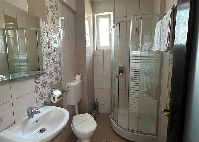 Pensiune Magnific Sis